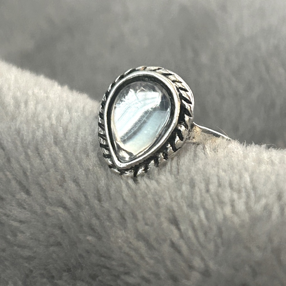 ❤️ 2 for $10 PRICE DROP 
Clear Teardrop Ring